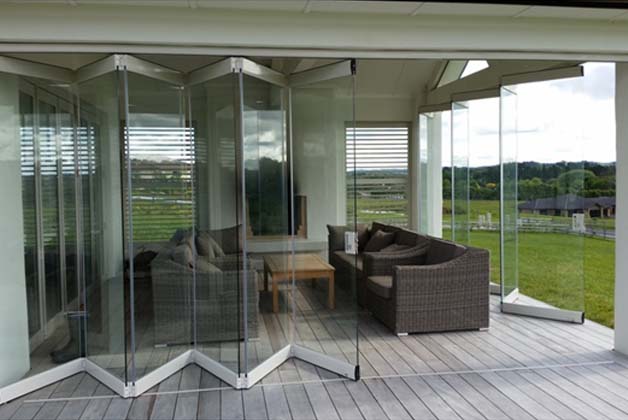 Folding Glass Doors Dubai