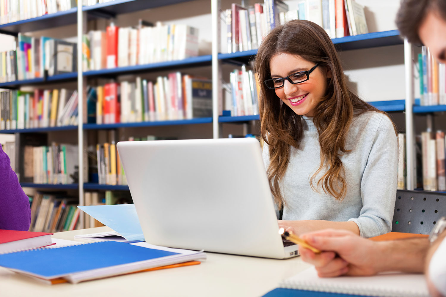 Is Hiring a Copywriting Agency Worth It? Evaluating the Benefits and Considerations