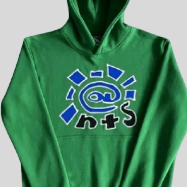 The Adwysd Hoodie: Thoughtfully Designed for the Modern Minimalist