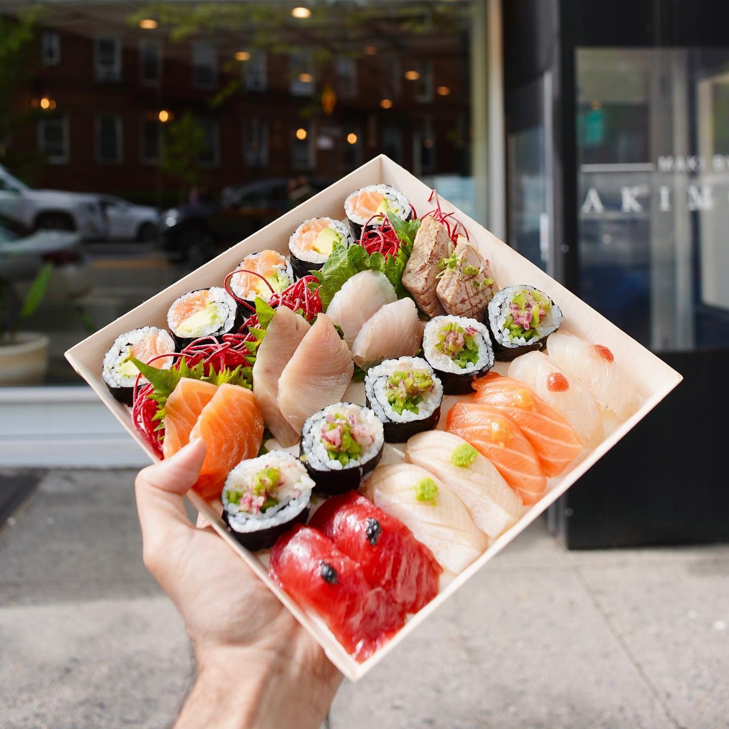 8 Ways Kosher Sushi is Different from Traditional Sushi