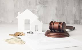 Can an eviction specialist near me help avoid eviction court