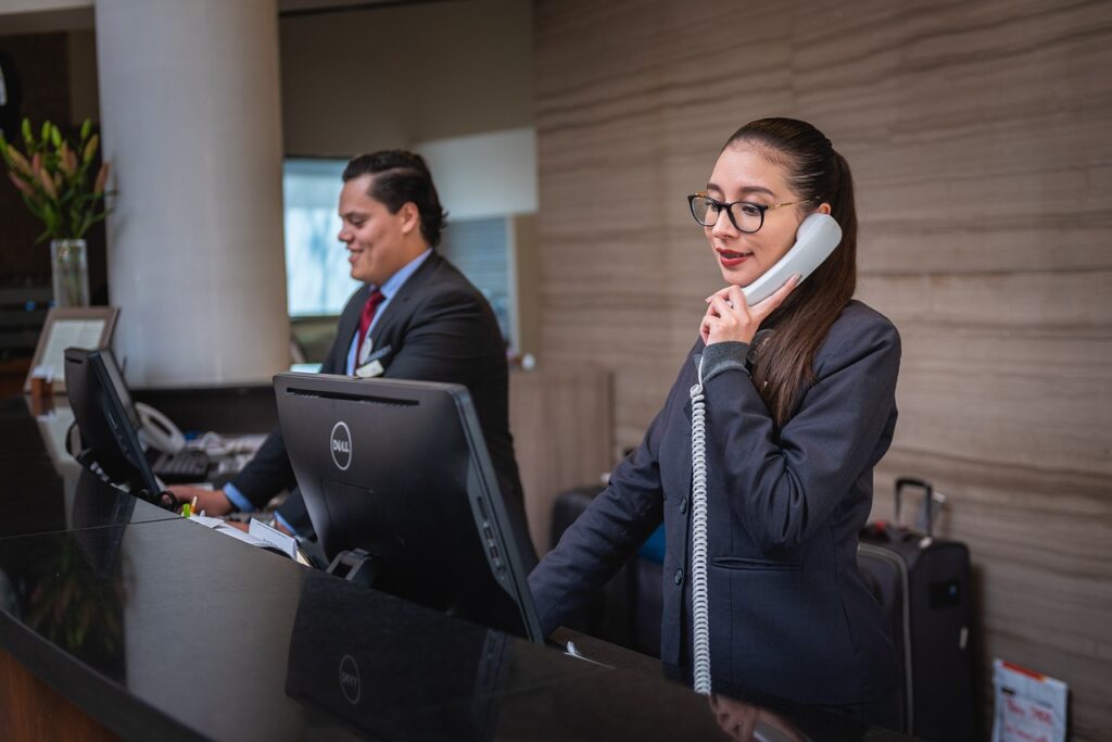 luxury hotel affiliate programs